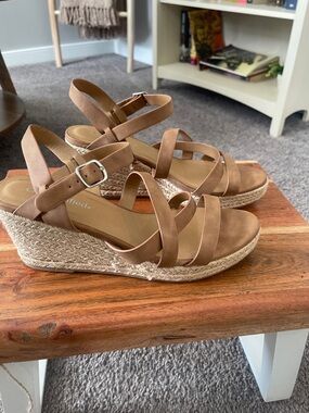 Cityclassified Tan Strappy Wedge Espadrilles
